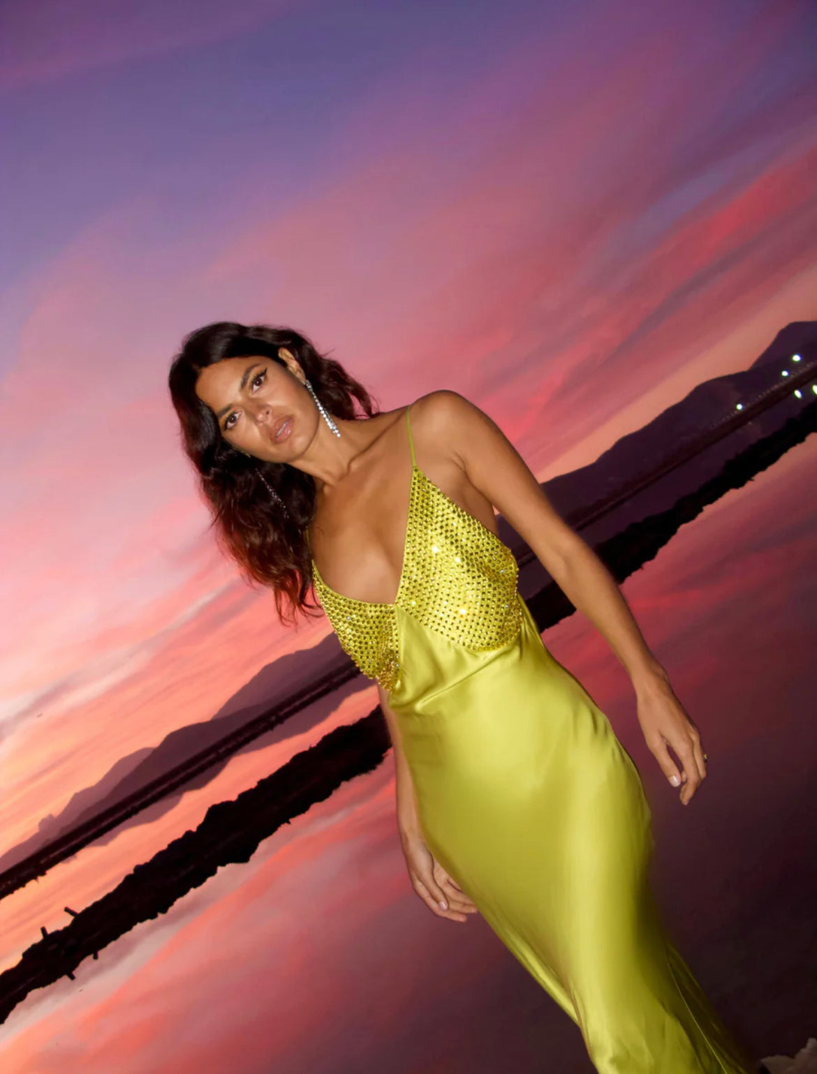 DE LA VALI moody maxi – Can I Borrow it Babe